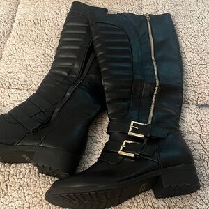 Refresh Black Combat & Moto Boots never worn
